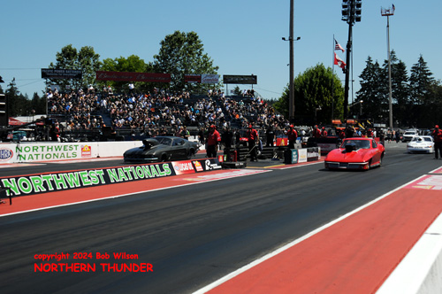 Gerald Bucklin (near lane) vs Dave Cook (far lane)